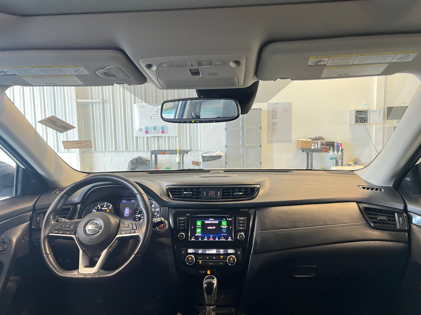 Thumbnail: 2018 Nissan Rogue - 2