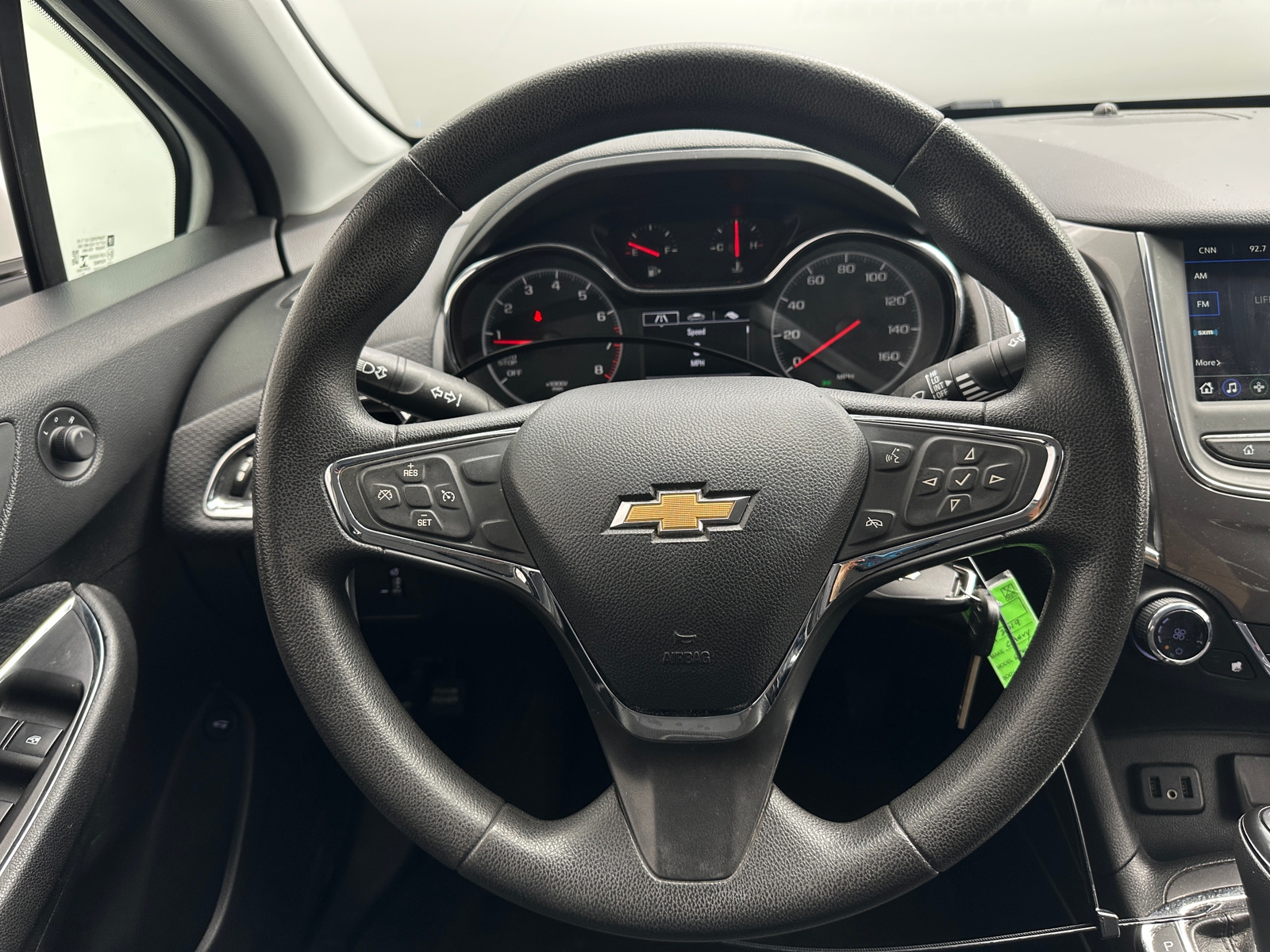Thumbnail: 2019 Chevrolet Cruze - 5