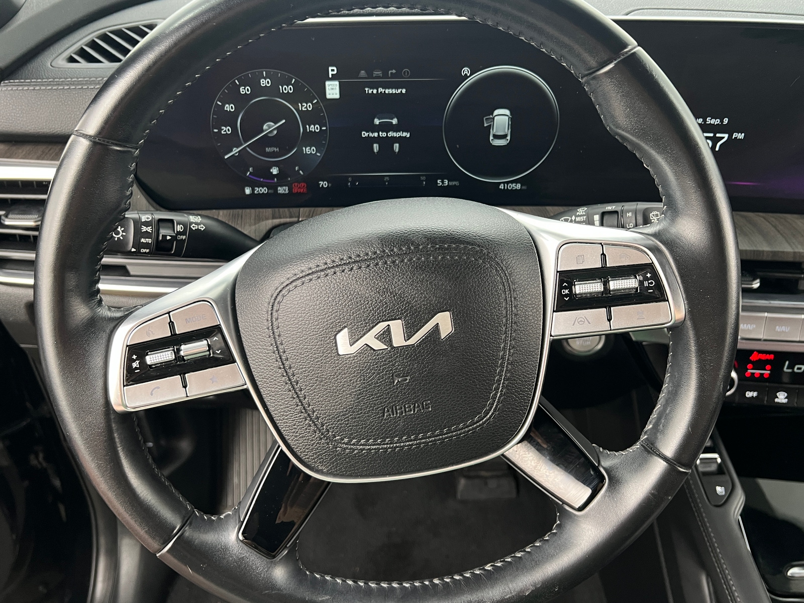 Thumbnail: 2023 Kia Telluride - 4