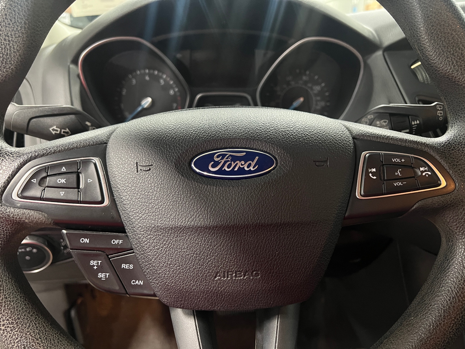 Thumbnail: 2015 Ford Focus - 5