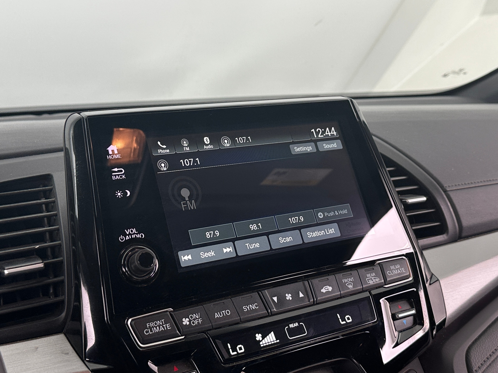 Thumbnail: 2024 Honda Odyssey - 3