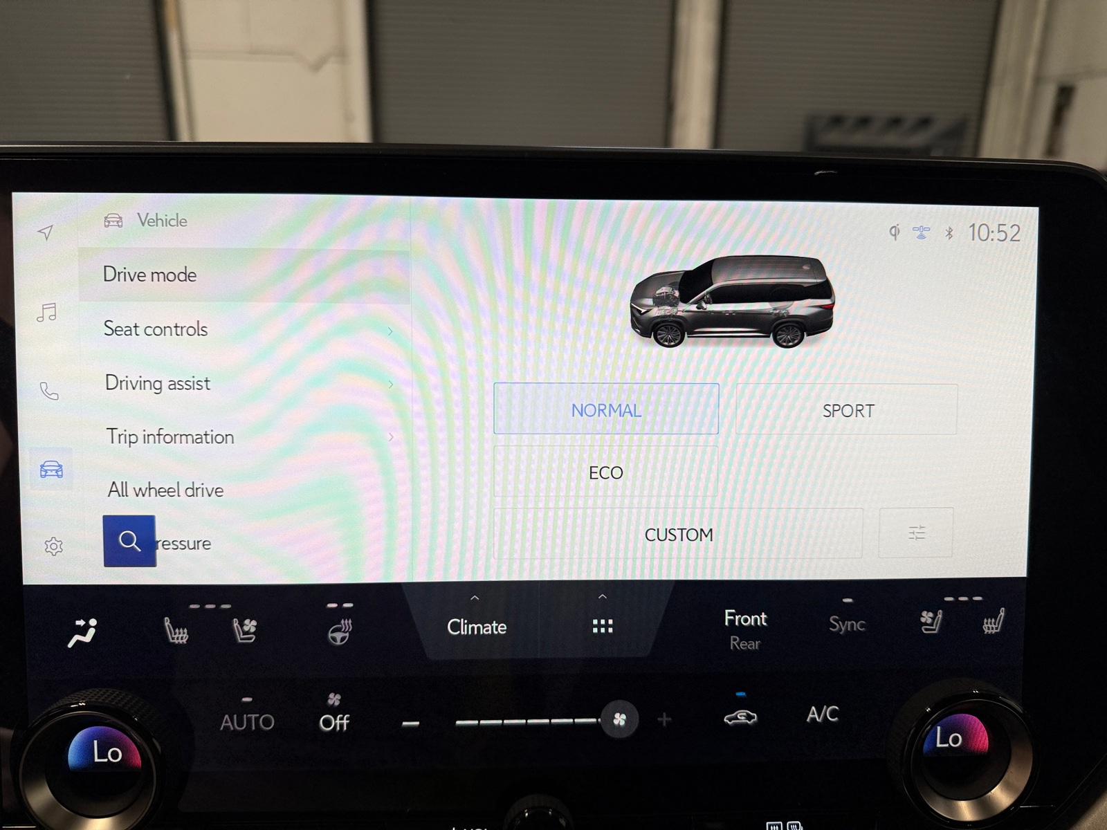 Thumbnail: 2025 Lexus TX - 4