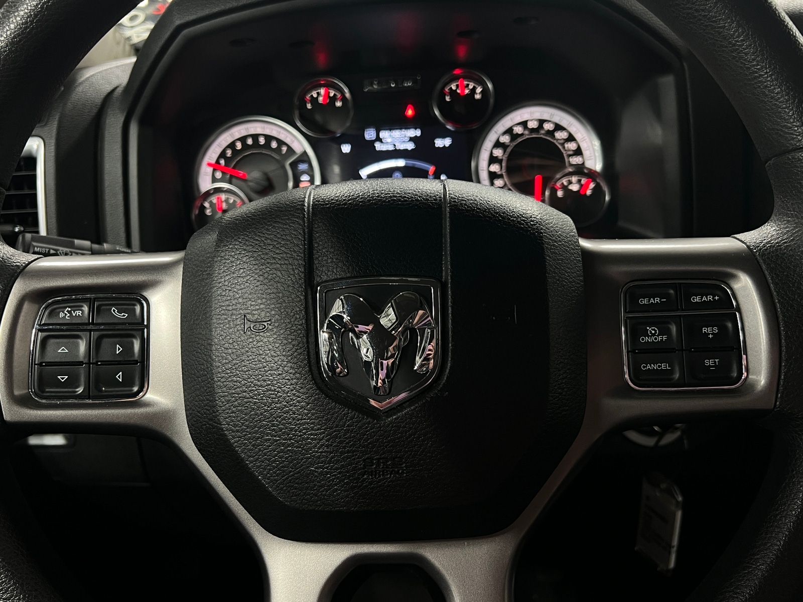Thumbnail: 2023 RAM 1500 Classic - 5