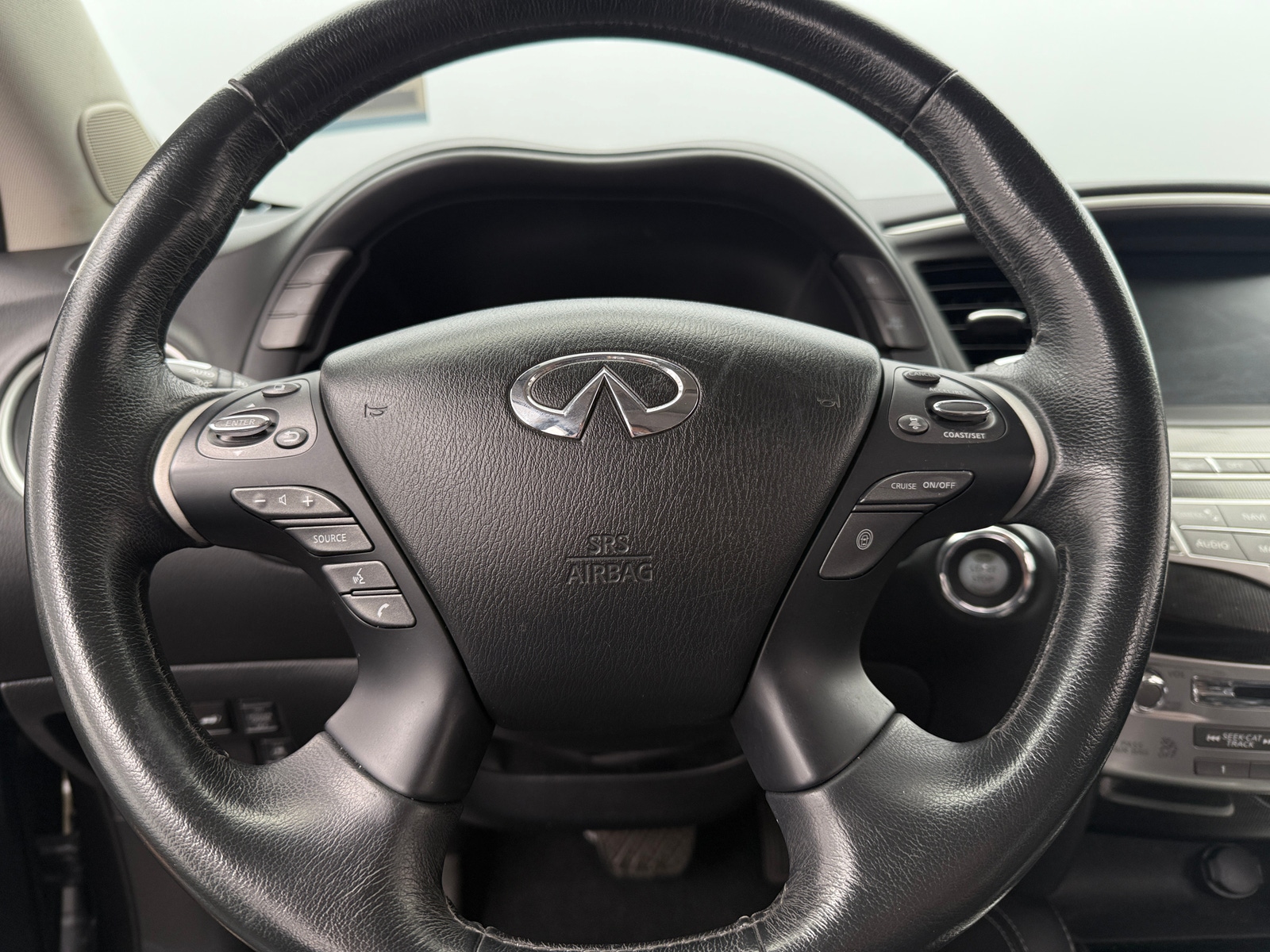 Thumbnail: 2017 INFINITI QX60 - 4