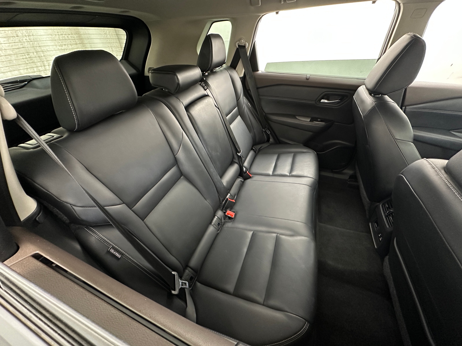 Thumbnail: 2023 Nissan Rogue - 5