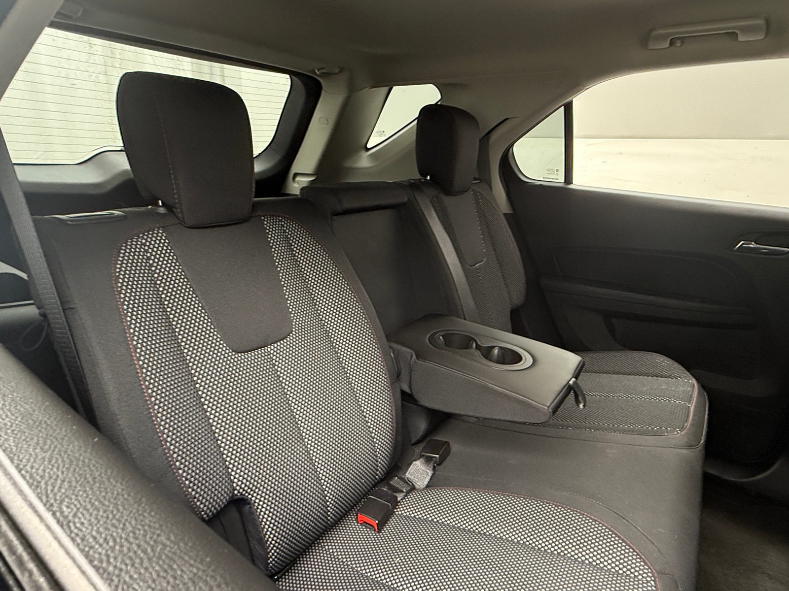 Thumbnail: 2016 Chevrolet Equinox - 6