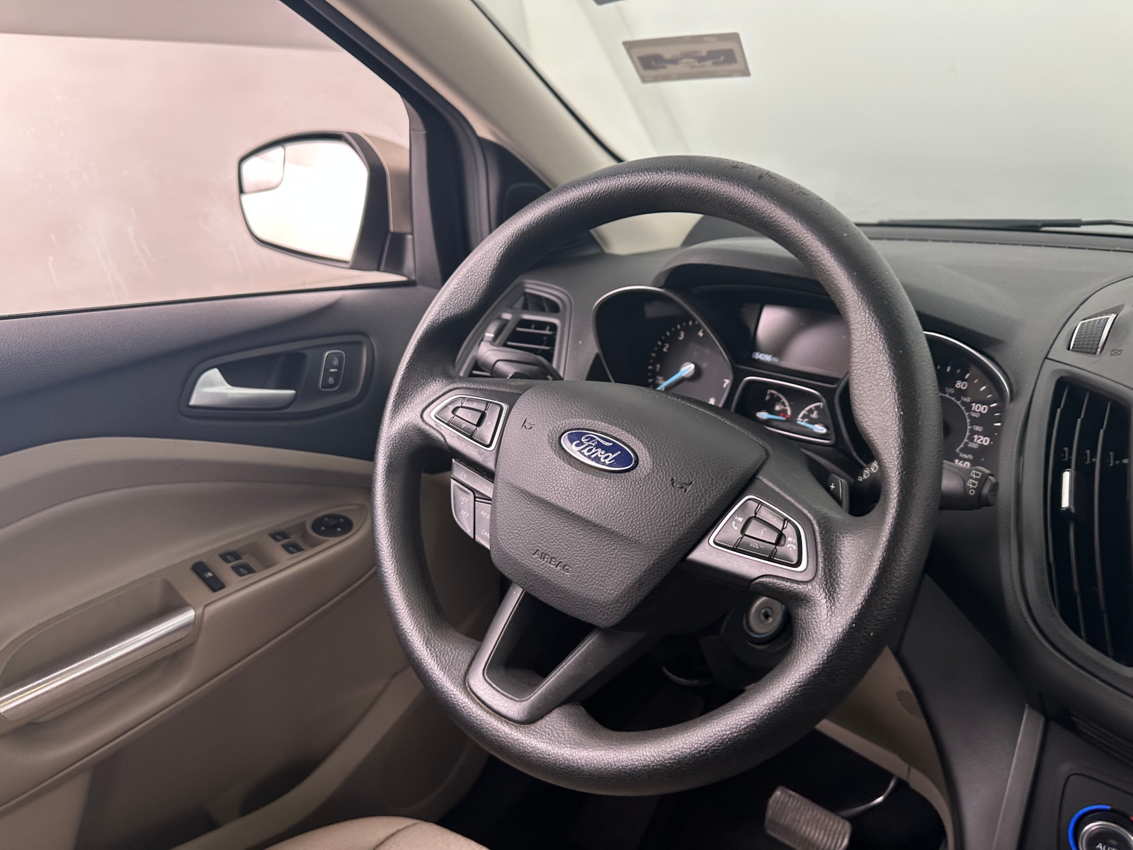 Thumbnail: 2017 Ford Escape - 5