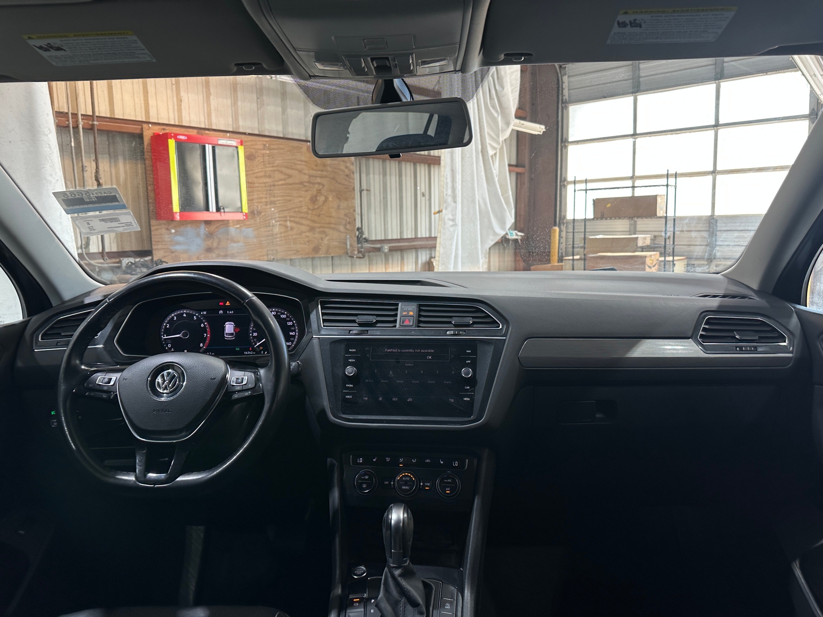 Thumbnail: 2019 Volkswagen Tiguan - 3