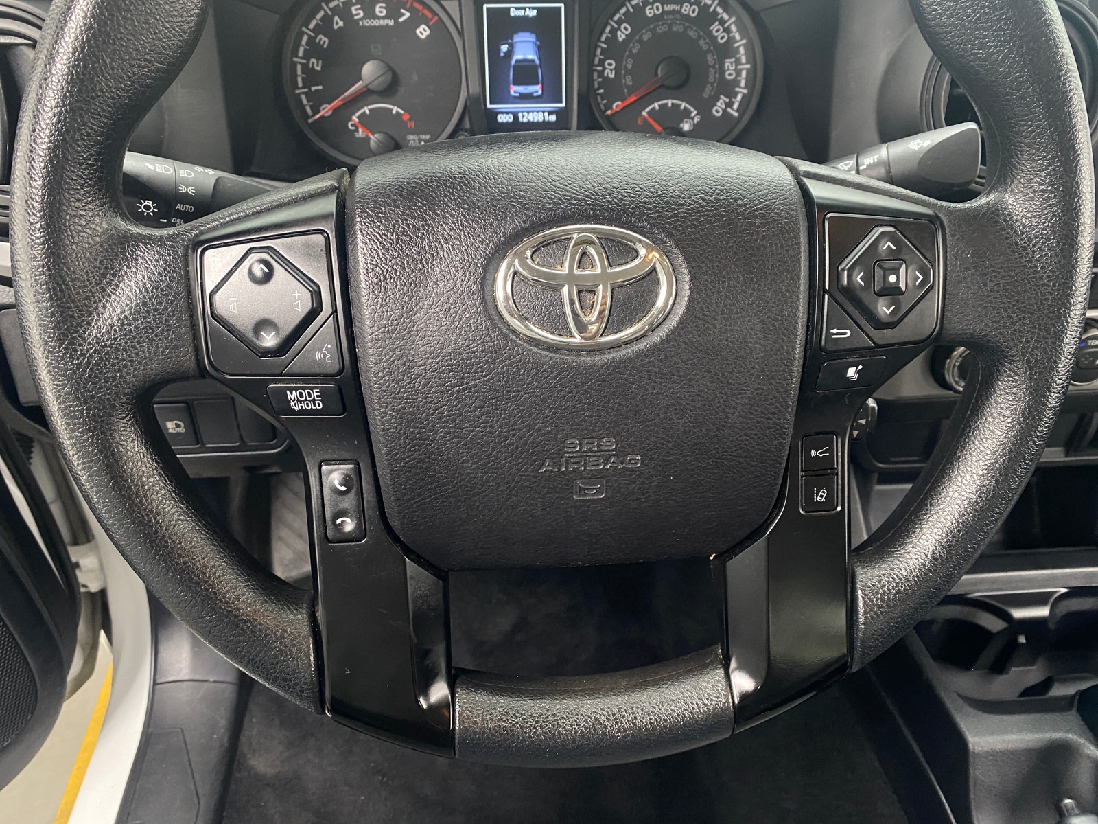 Thumbnail: 2021 Toyota Tacoma - 5