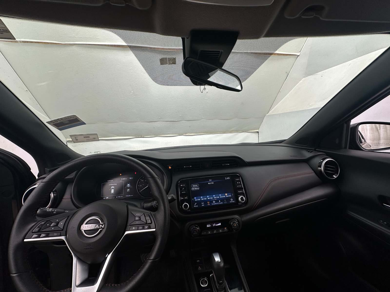 Thumbnail: 2023 Nissan Kicks - 3
