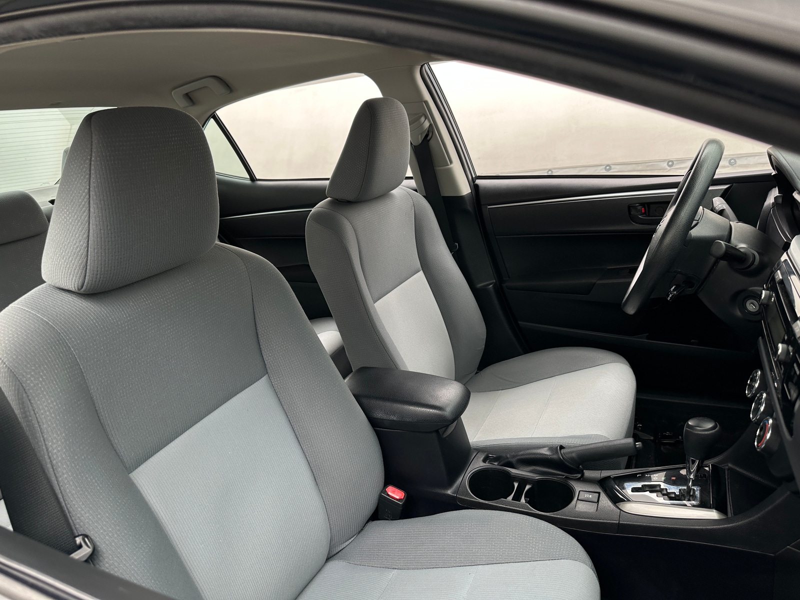 Thumbnail: 2014 Toyota Corolla - 2
