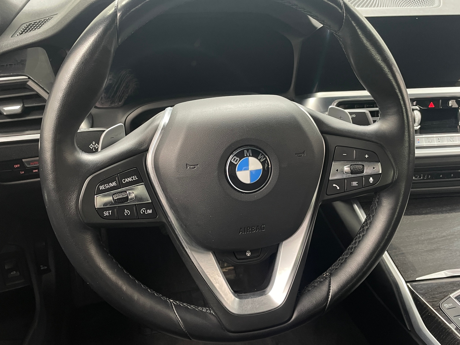 Thumbnail: 2021 BMW 3 Series - 4