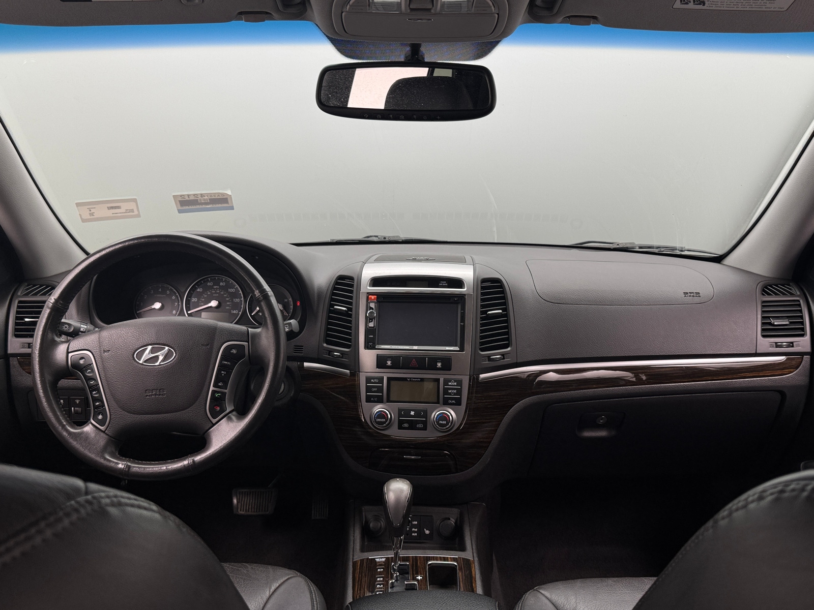 Thumbnail: 2012 Hyundai Santa Fe - 2