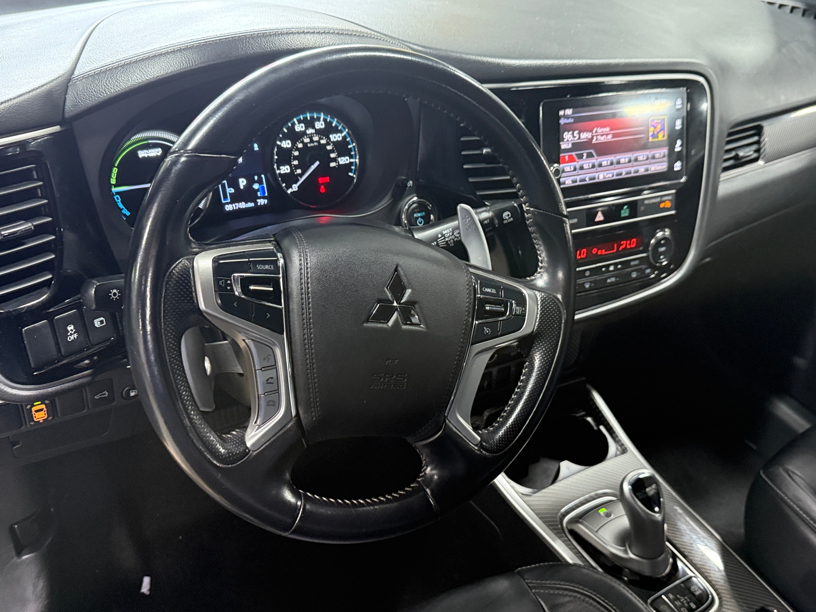 Thumbnail: 2019 Mitsubishi Outlander - 4
