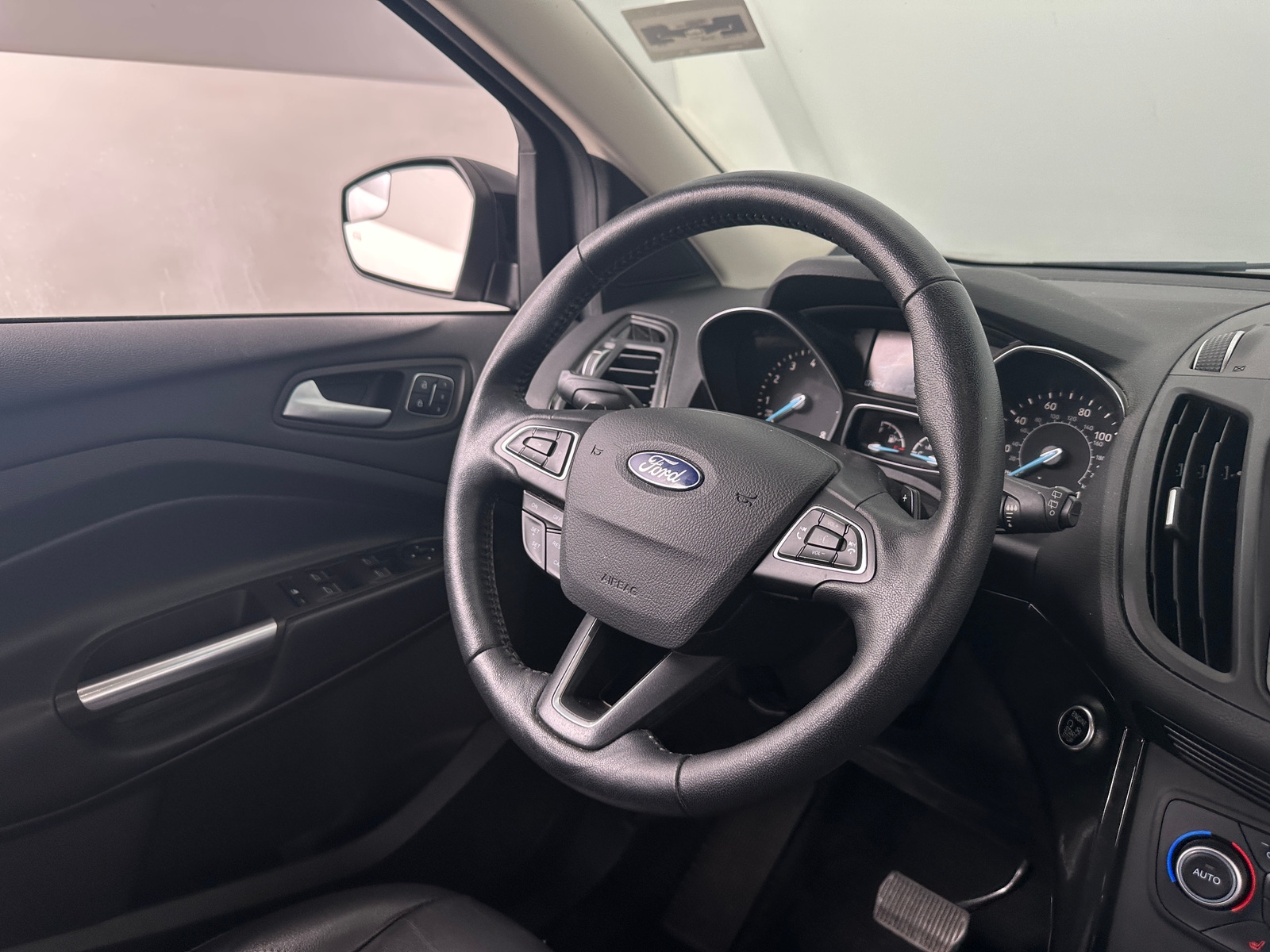 Thumbnail: 2018 Ford Escape - 4