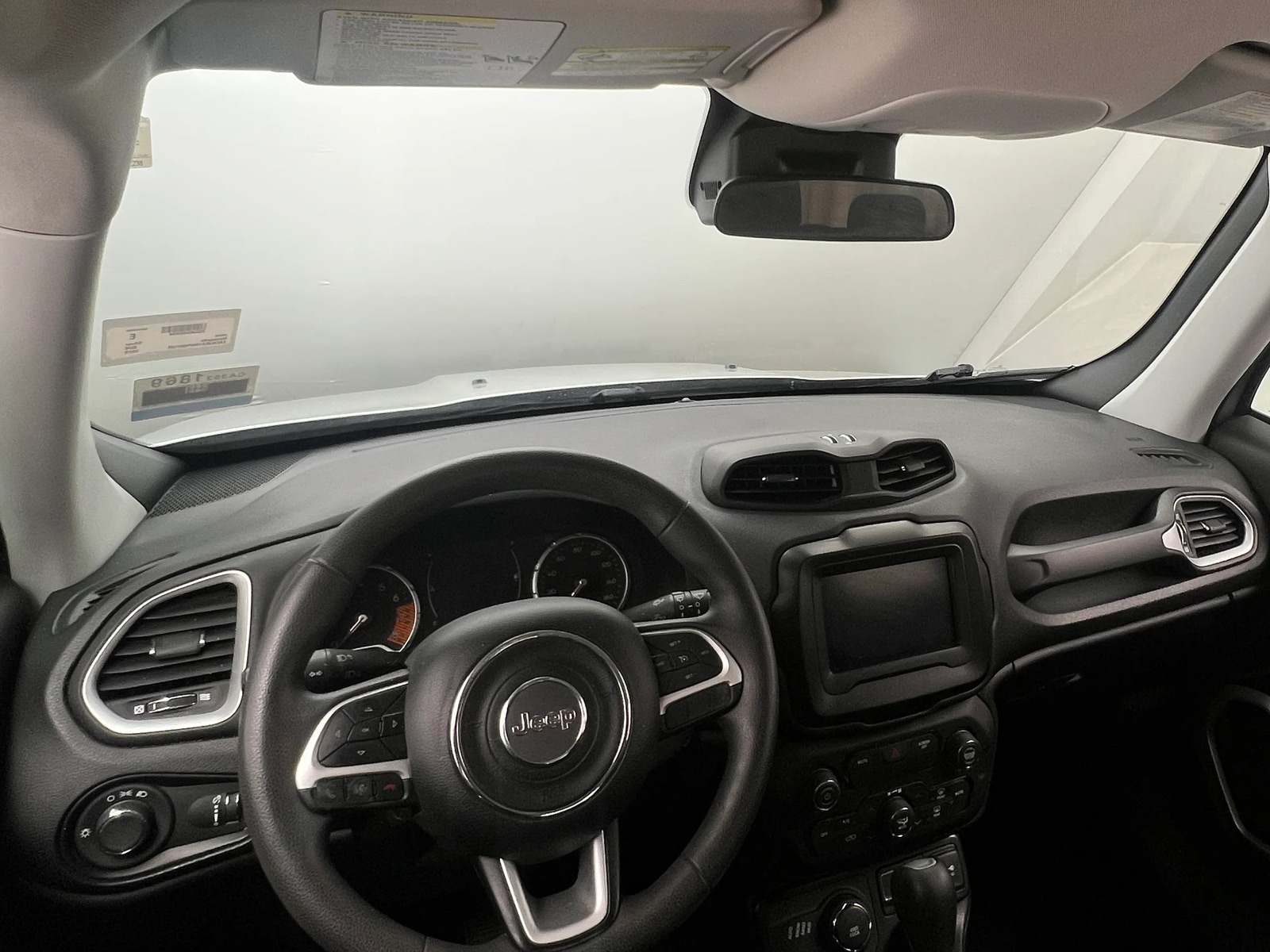Thumbnail: 2019 Jeep Renegade - 3