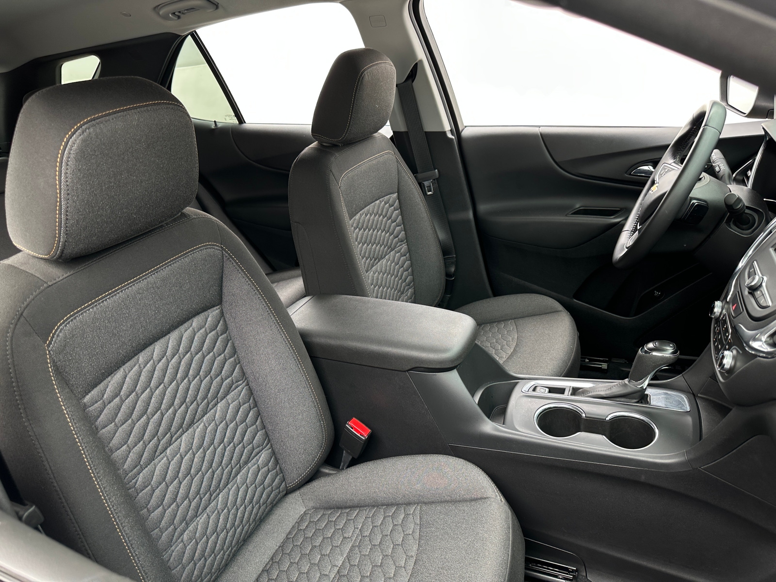 Thumbnail: 2020 Chevrolet Equinox - 2