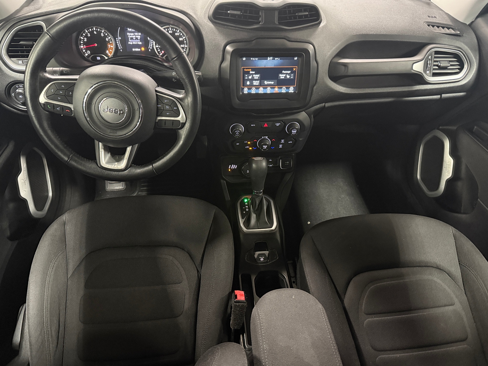 Thumbnail: 2018 Jeep Renegade - 3