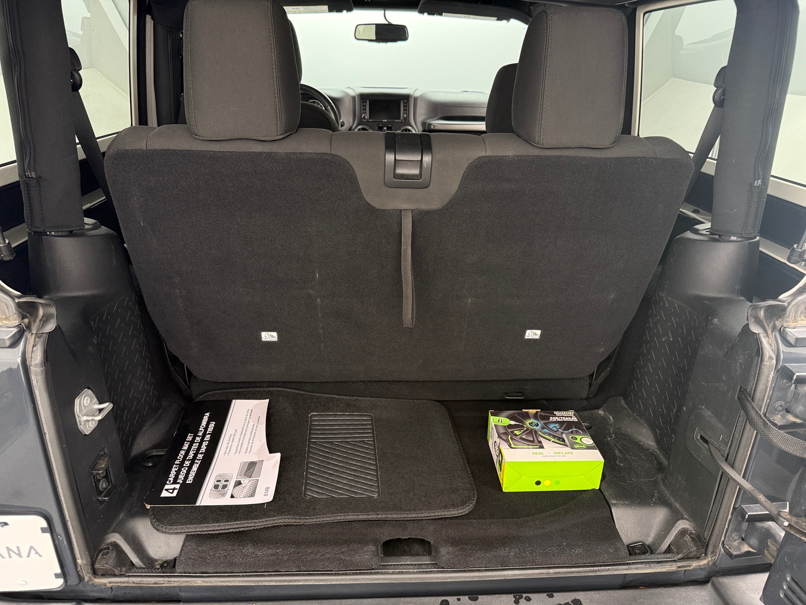 Thumbnail: 2016 Jeep Wrangler - 7