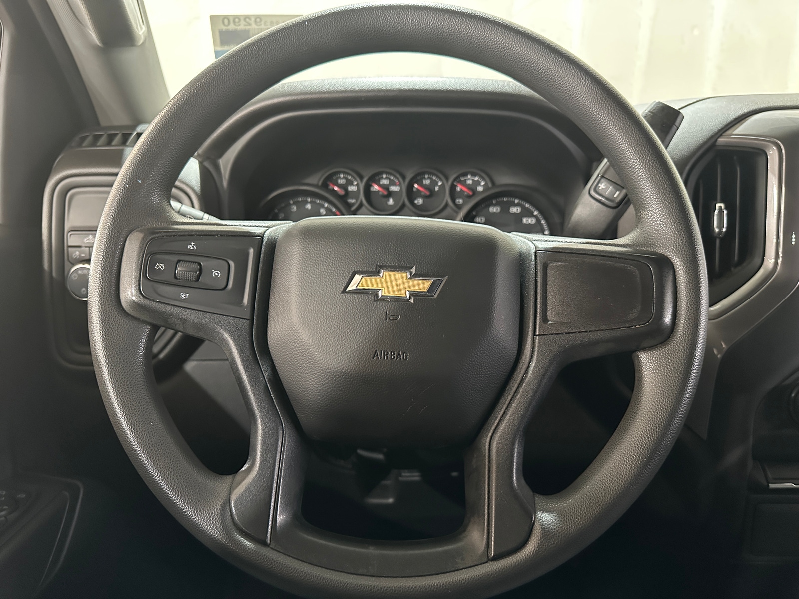 Thumbnail: 2022 Chevrolet Silverado 1500 - 5