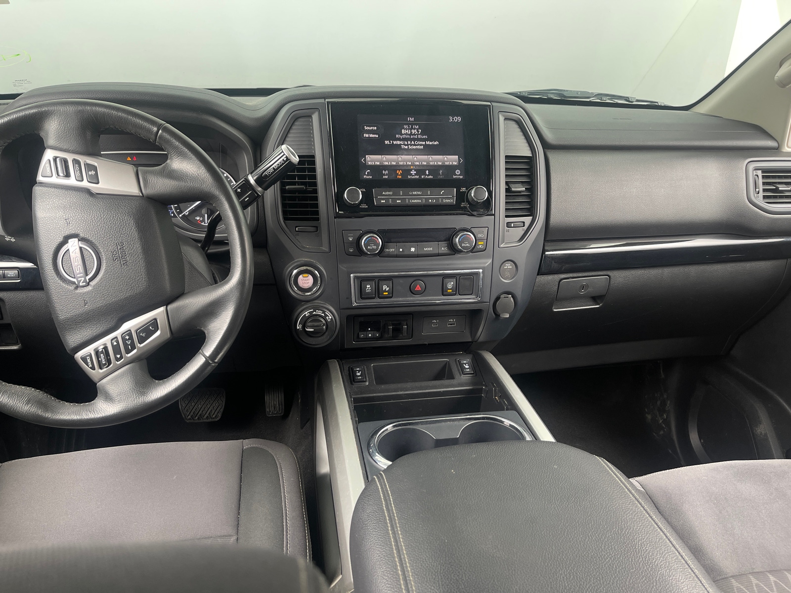 Thumbnail: 2024 Nissan Titan - 3