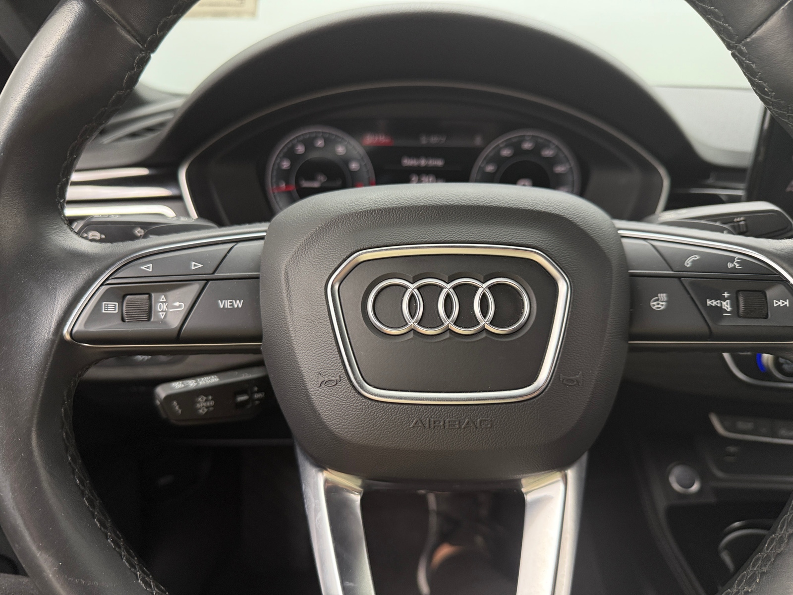 Thumbnail: 2021 Audi A4 - 4