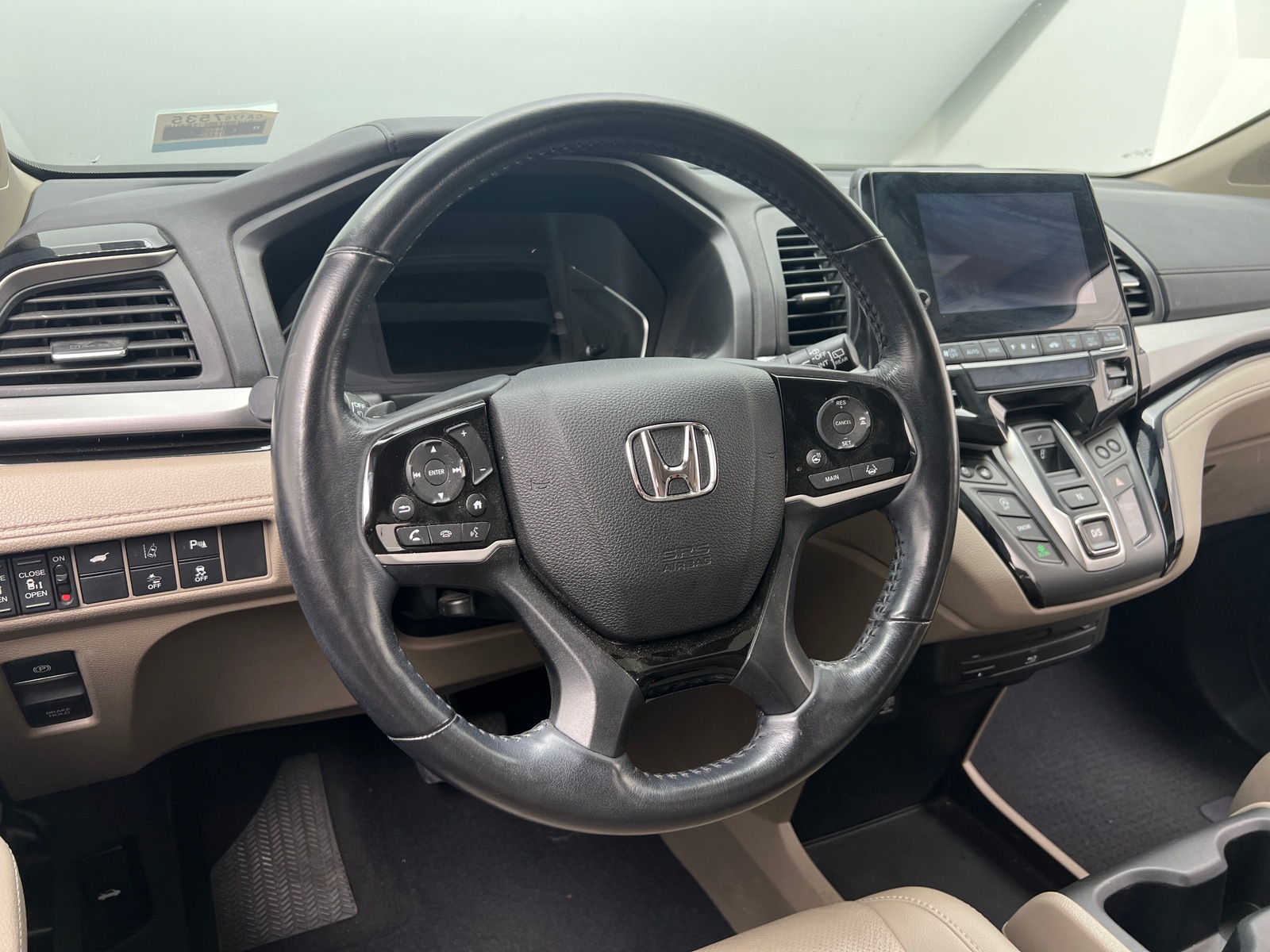 Thumbnail: 2018 Honda Odyssey - 4