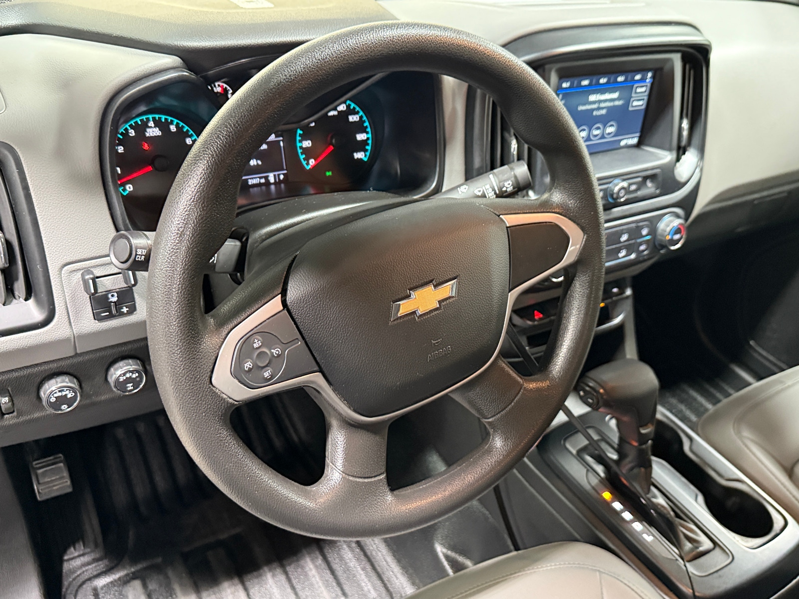 Thumbnail: 2019 Chevrolet Colorado - 5