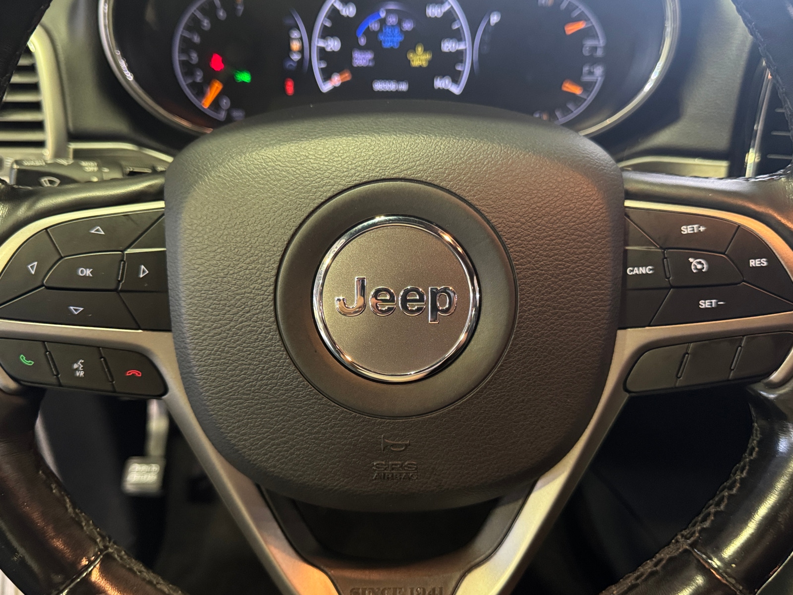 Thumbnail: 2019 Jeep Grand Cherokee - 5