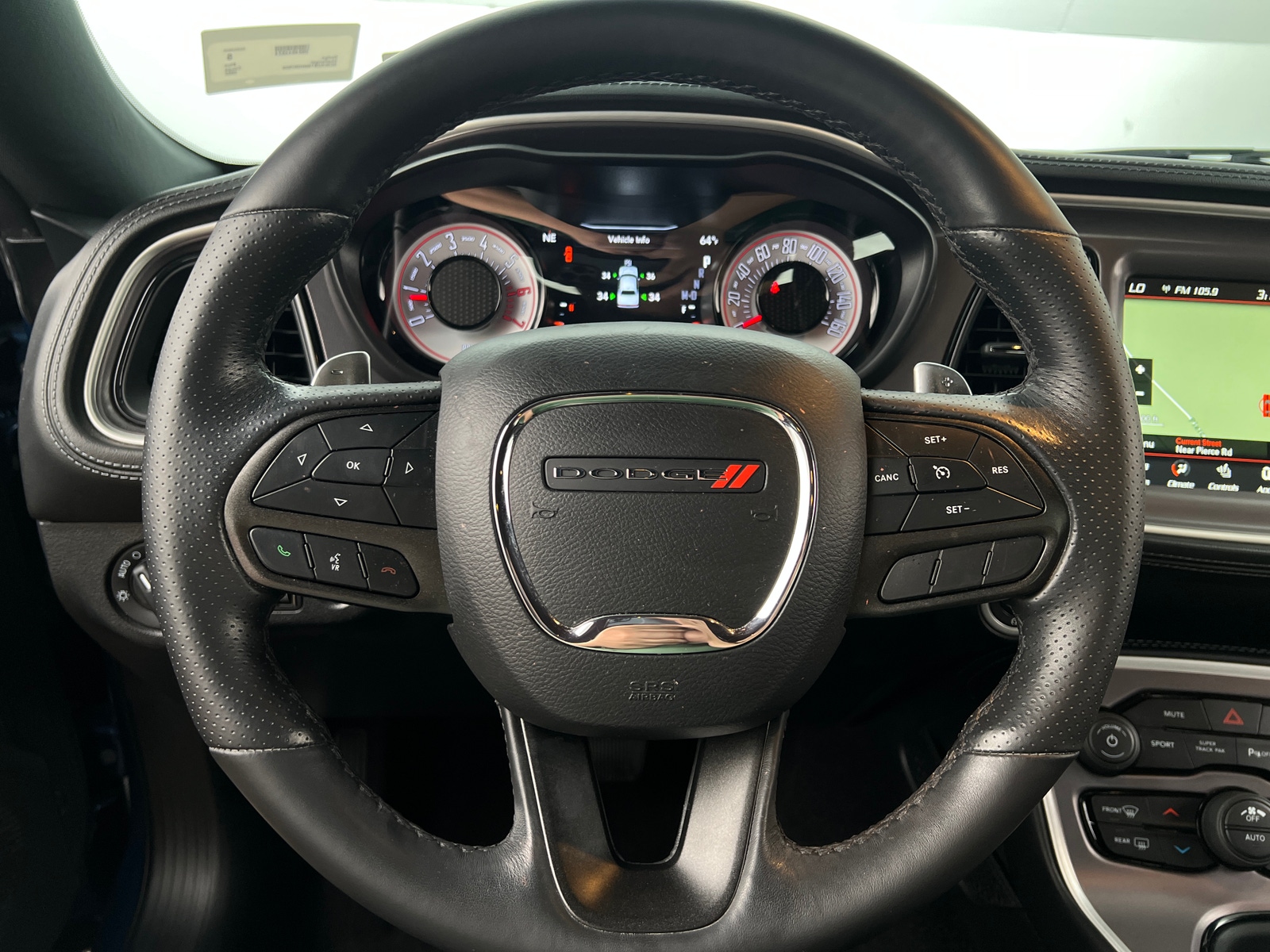 Thumbnail: 2022 Dodge Challenger - 4