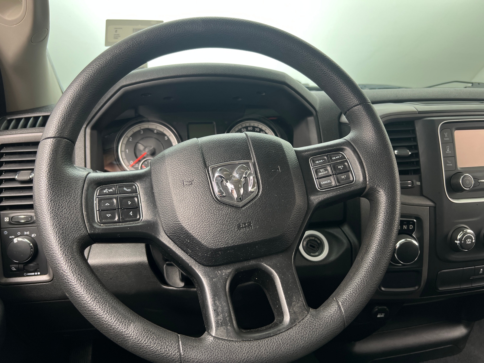 Thumbnail: 2022 RAM 1500 Classic - 4