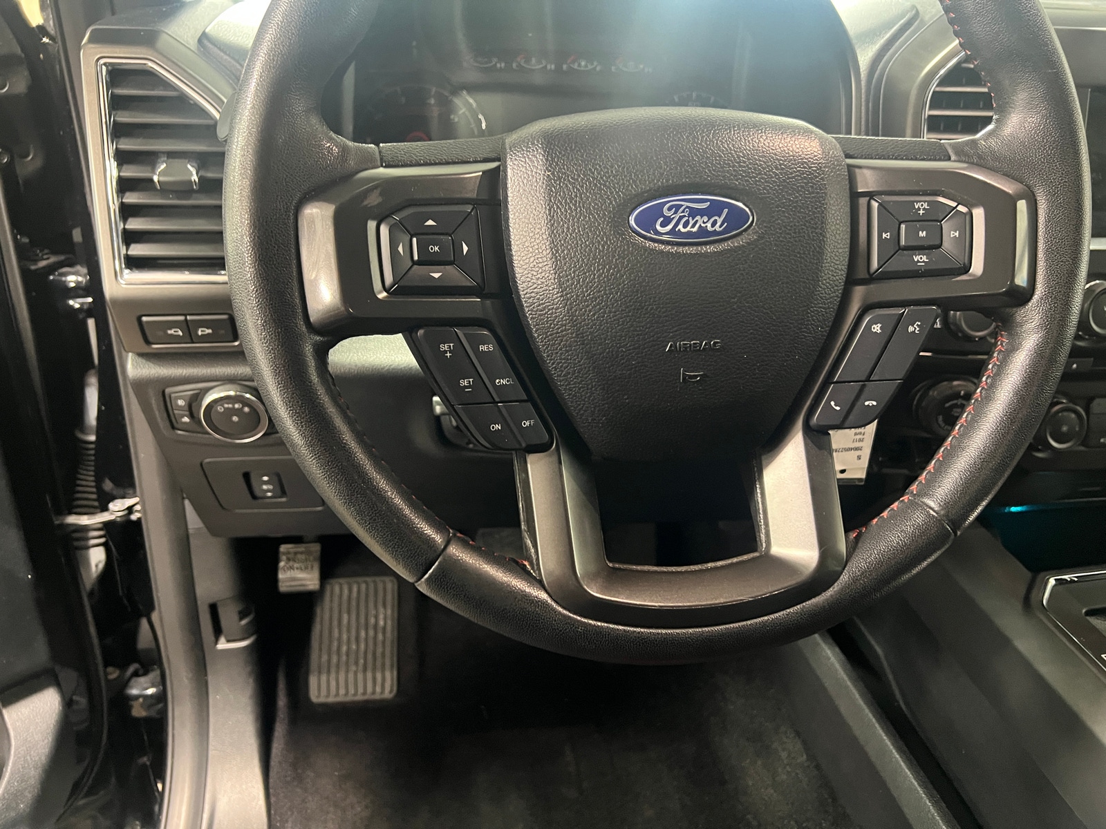 Thumbnail: 2017 Ford Econoline - 5