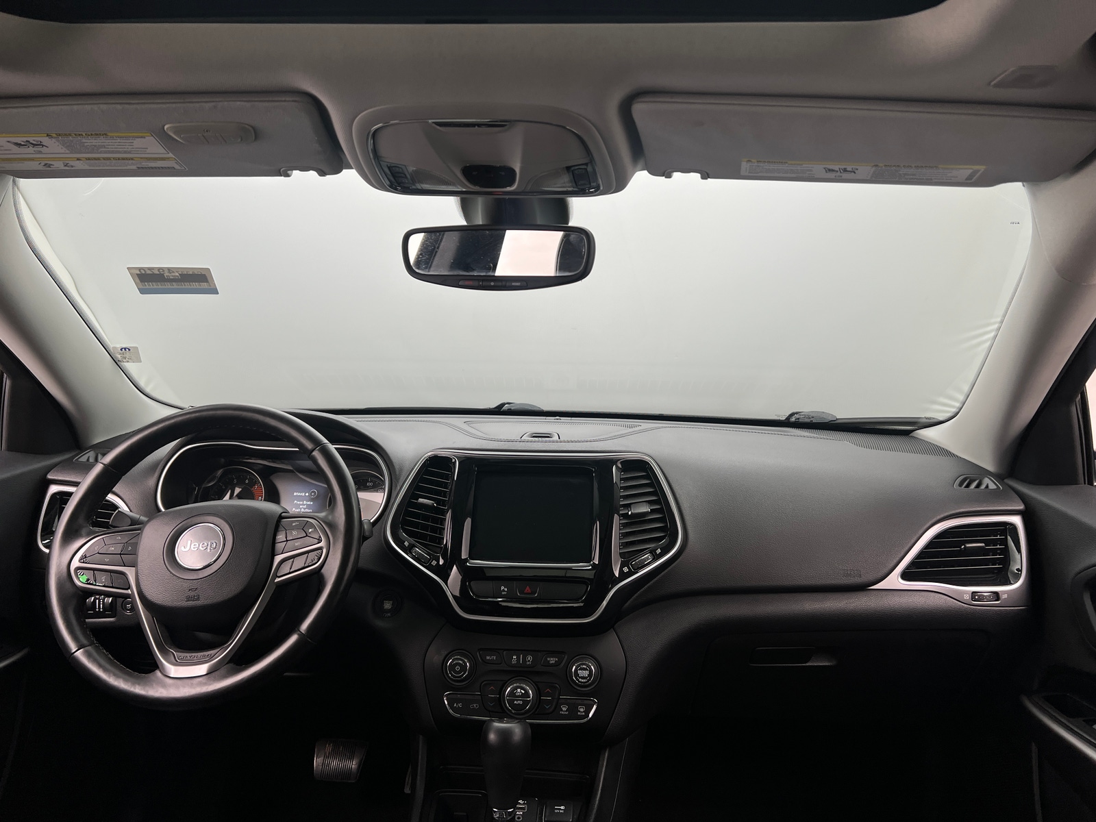 Thumbnail: 2019 Jeep Cherokee - 2