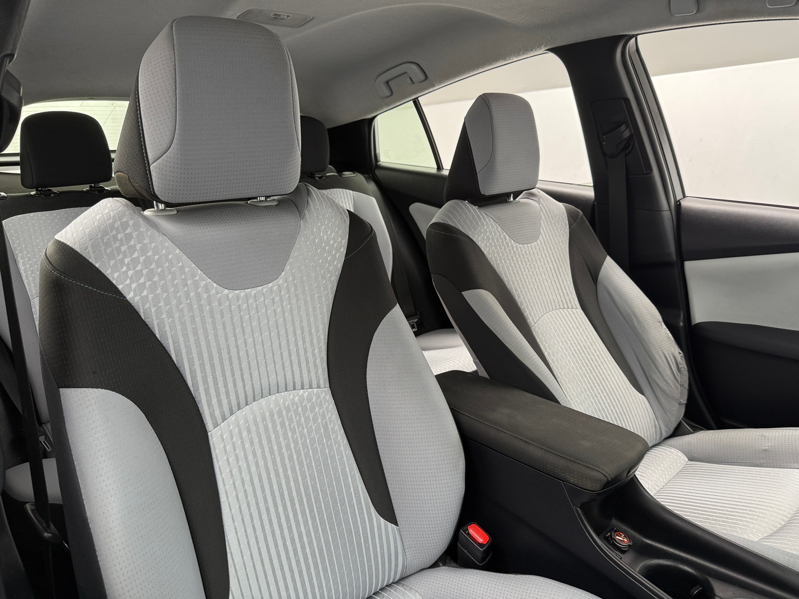 Thumbnail: 2017 Toyota Prius - 2