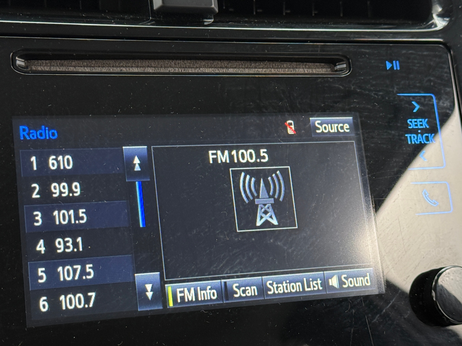 Thumbnail: 2017 Toyota Prius - 4