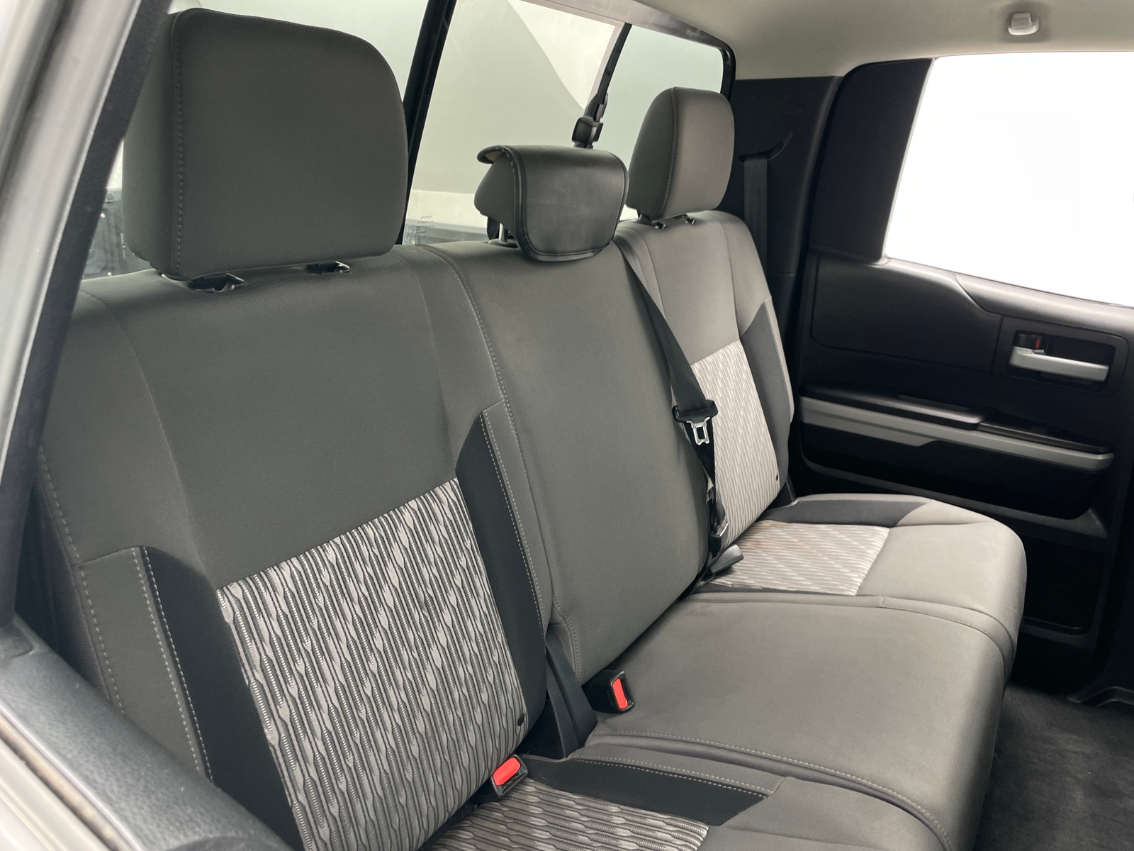 Thumbnail: 2019 Toyota Tundra - 6
