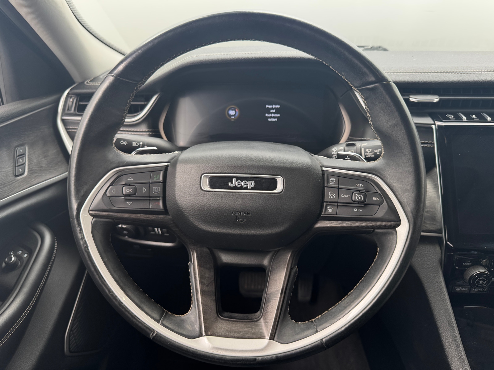 Thumbnail: 2021 Jeep Grand Cherokee L - 4