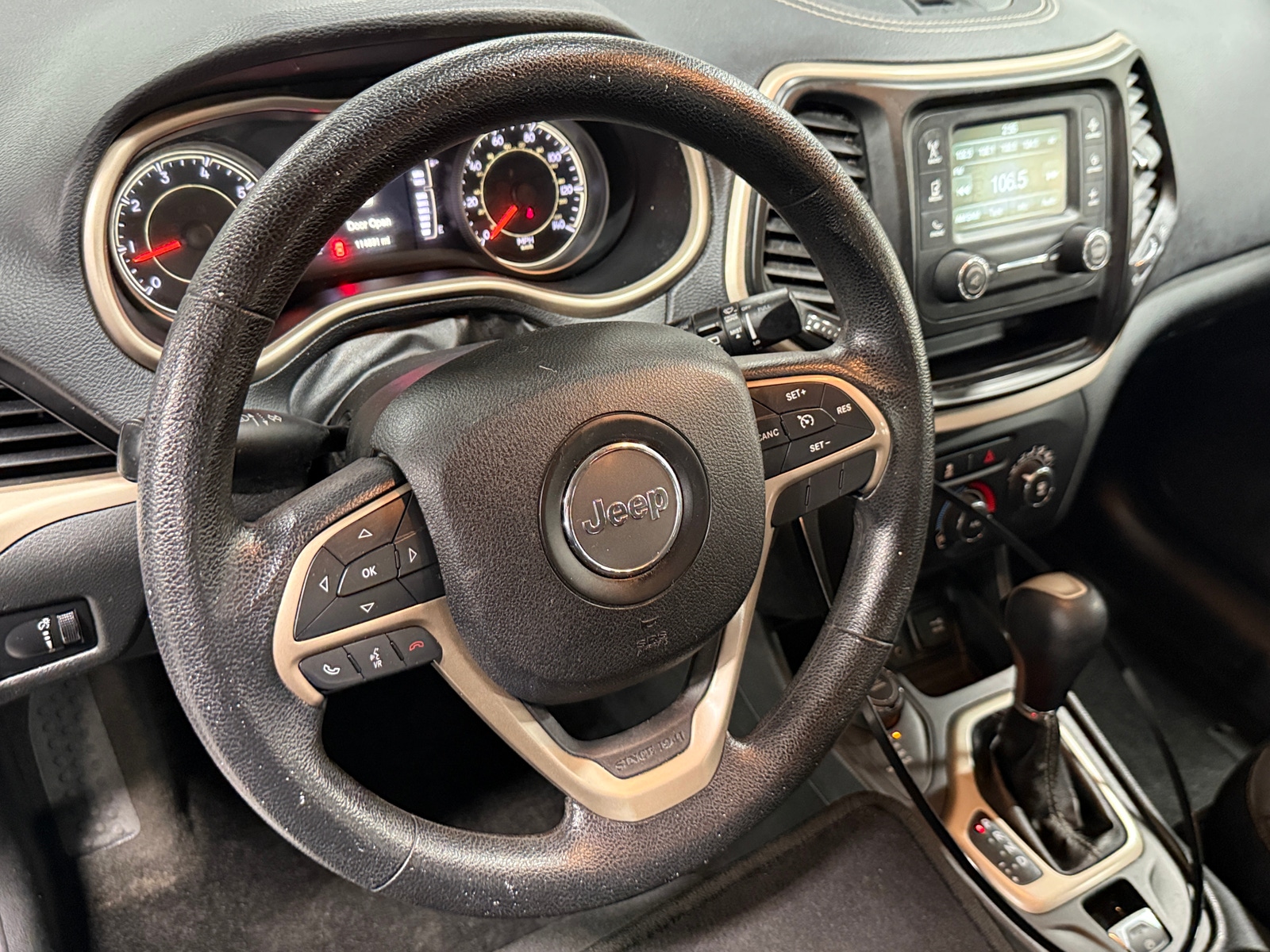 Thumbnail: 2015 Jeep Cherokee - 5
