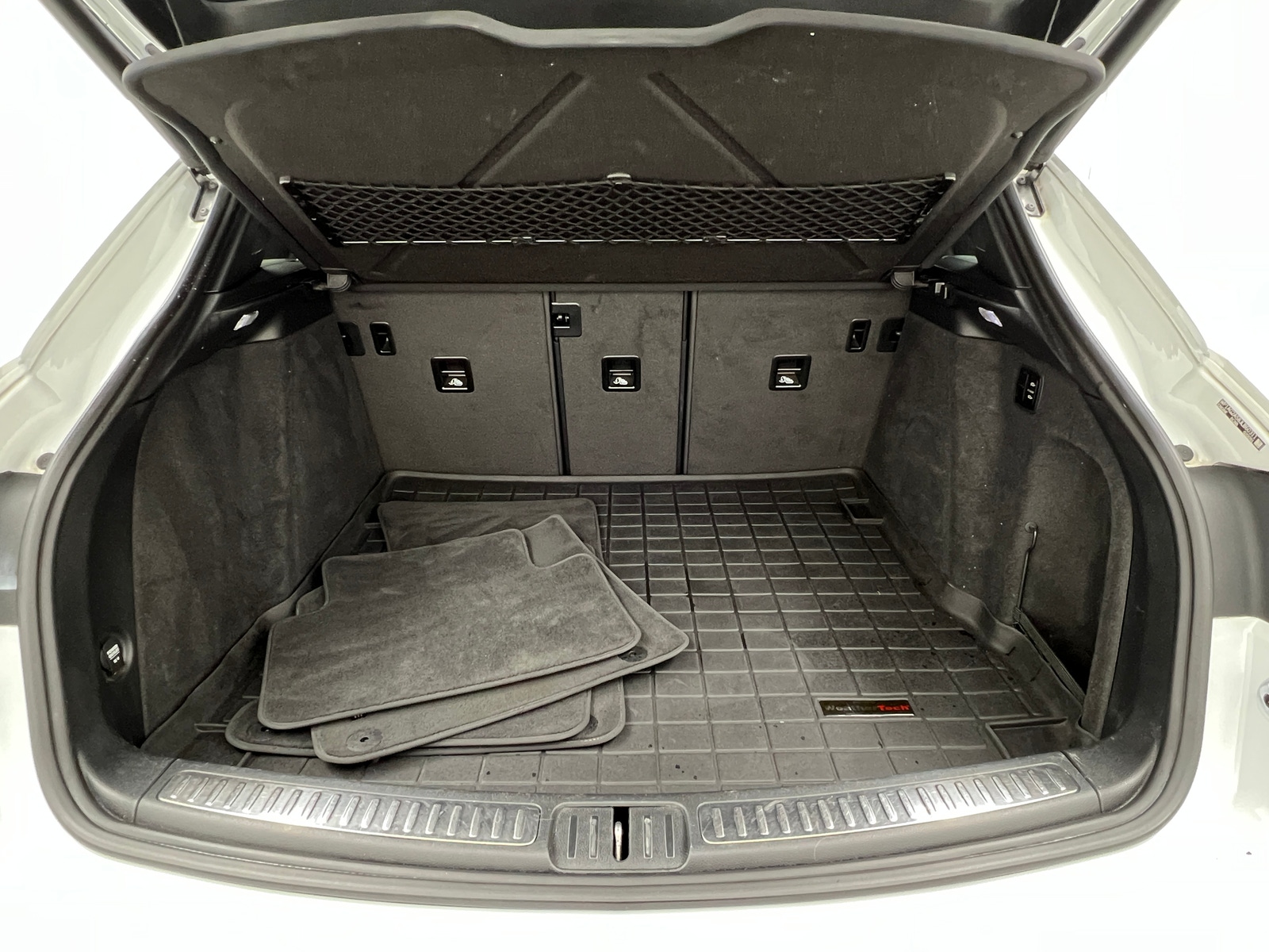 Thumbnail: 2018 Porsche Macan - 6