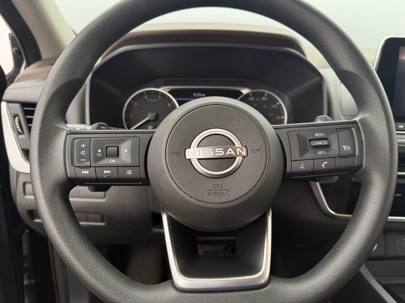 Thumbnail: 2023 Nissan Rogue - 5