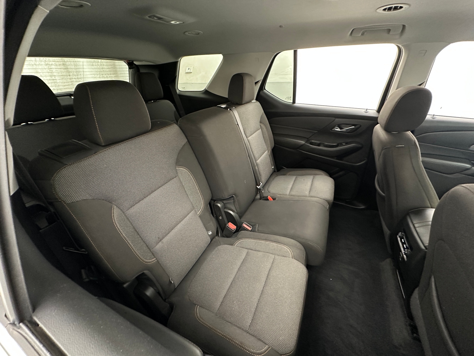 Thumbnail: 2021 Chevrolet Traverse - 6