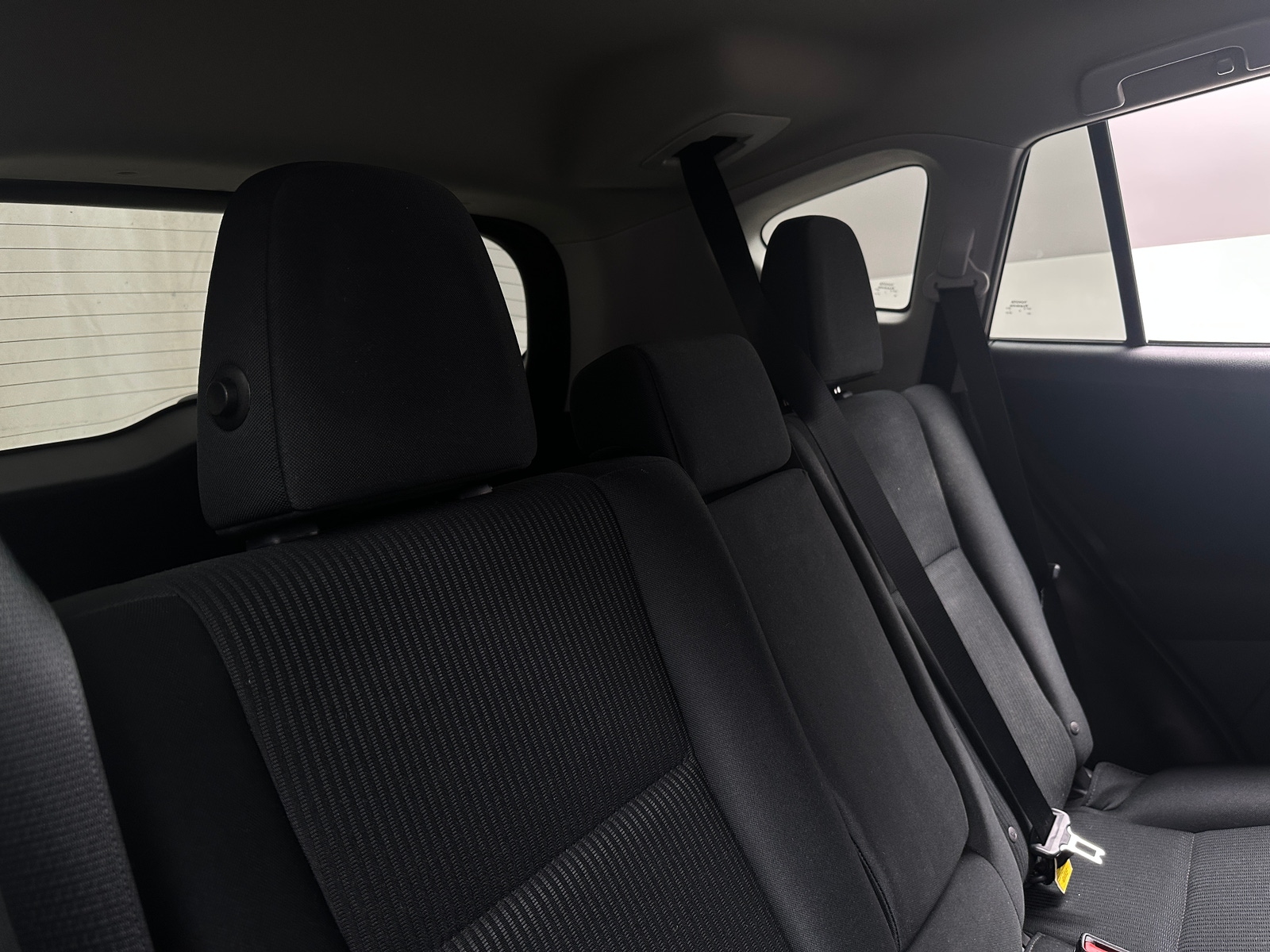Thumbnail: 2018 Toyota RAV4 - 6