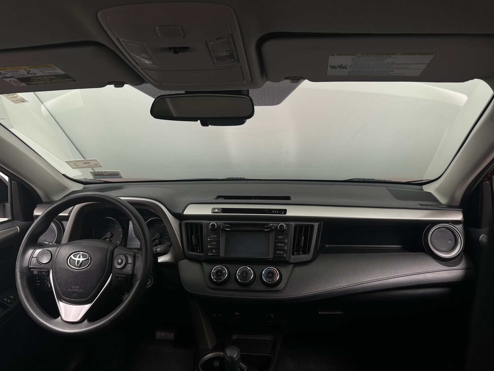 Thumbnail: 2018 Toyota RAV4 - 3