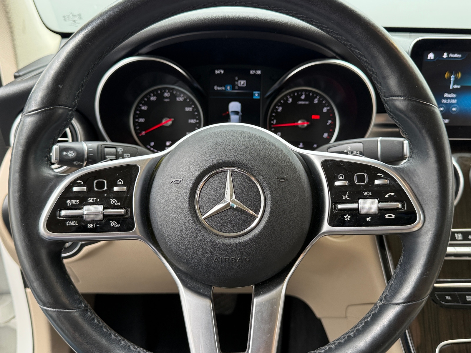 Thumbnail: 2020 Mercedes-Benz GLC - 4