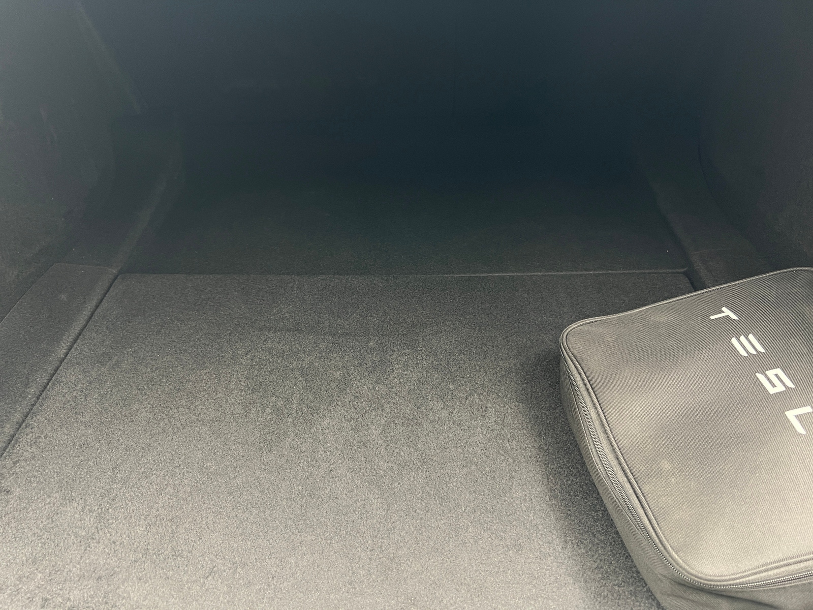 Thumbnail: 2023 Tesla Model 3 - 6