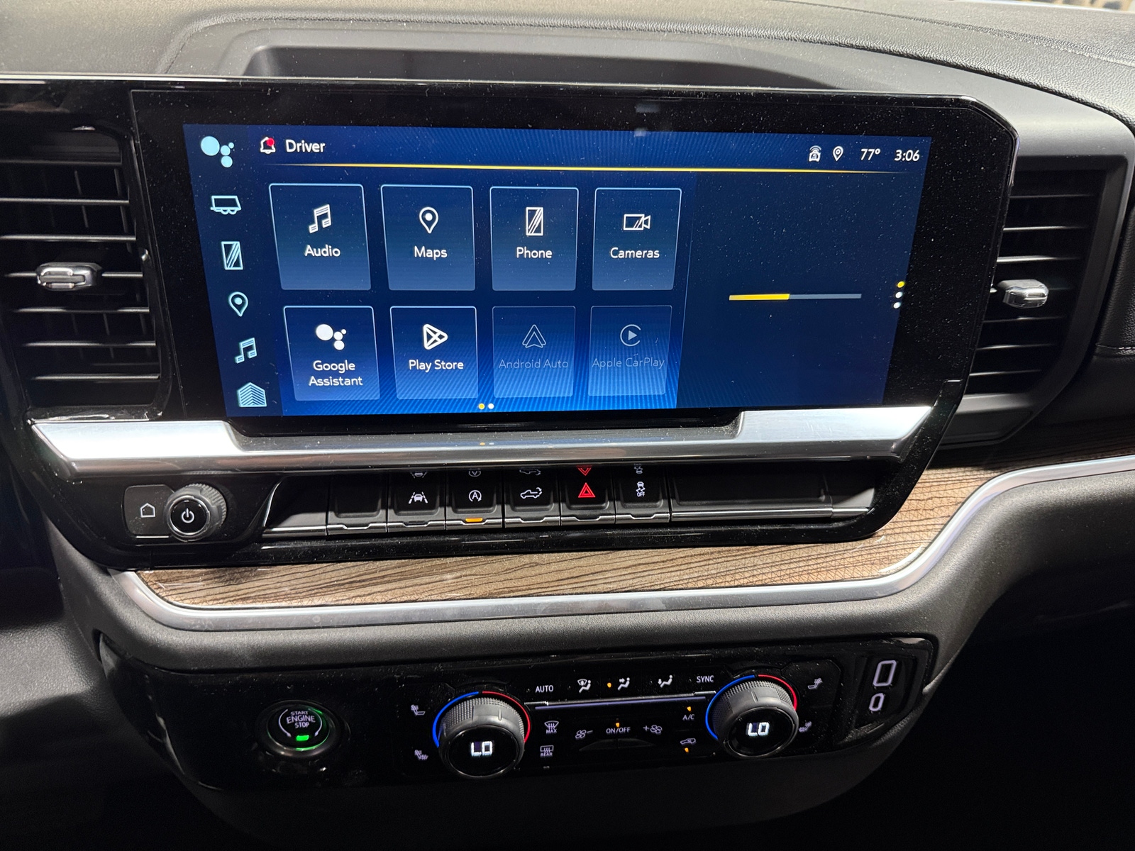 Thumbnail: 2022 Chevrolet Silverado 1500 - 4