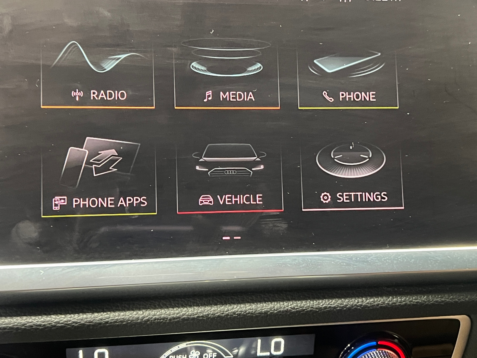 Thumbnail: 2022 Audi Q3 - 3