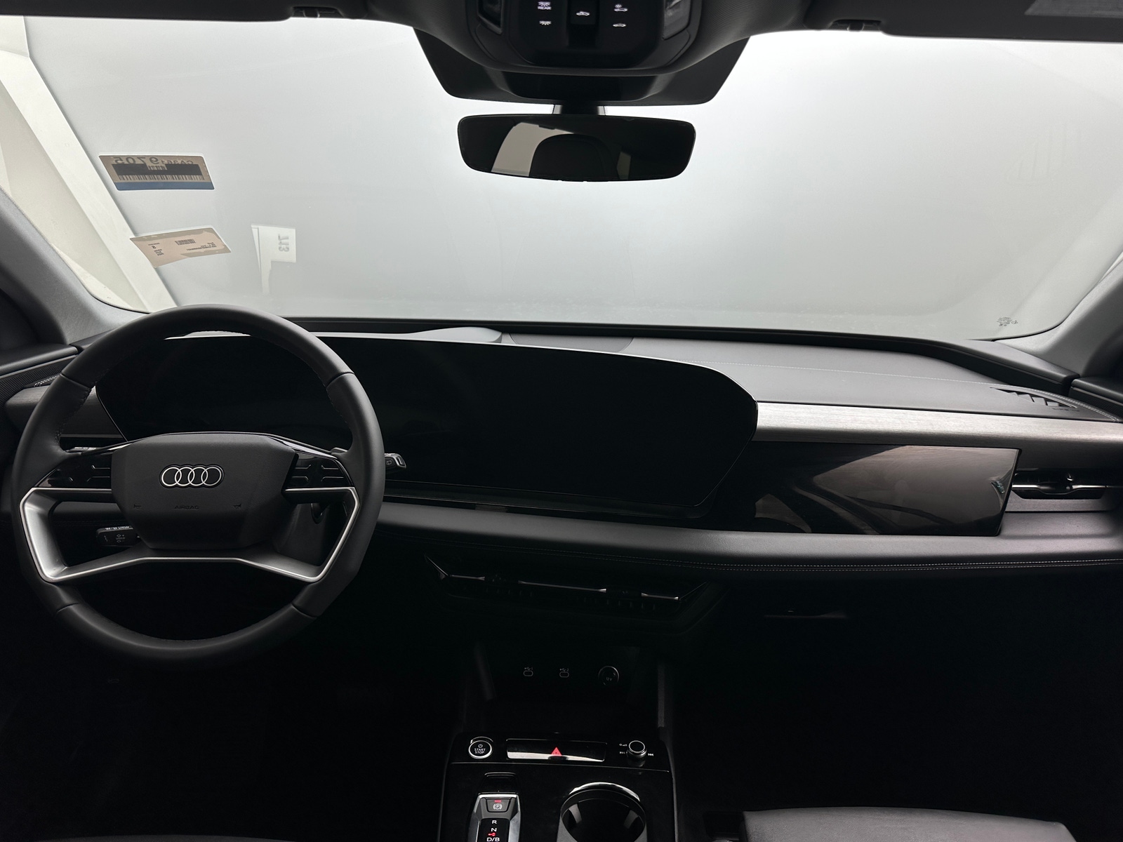 Thumbnail: 2025 Audi Q6 e-tron - 2