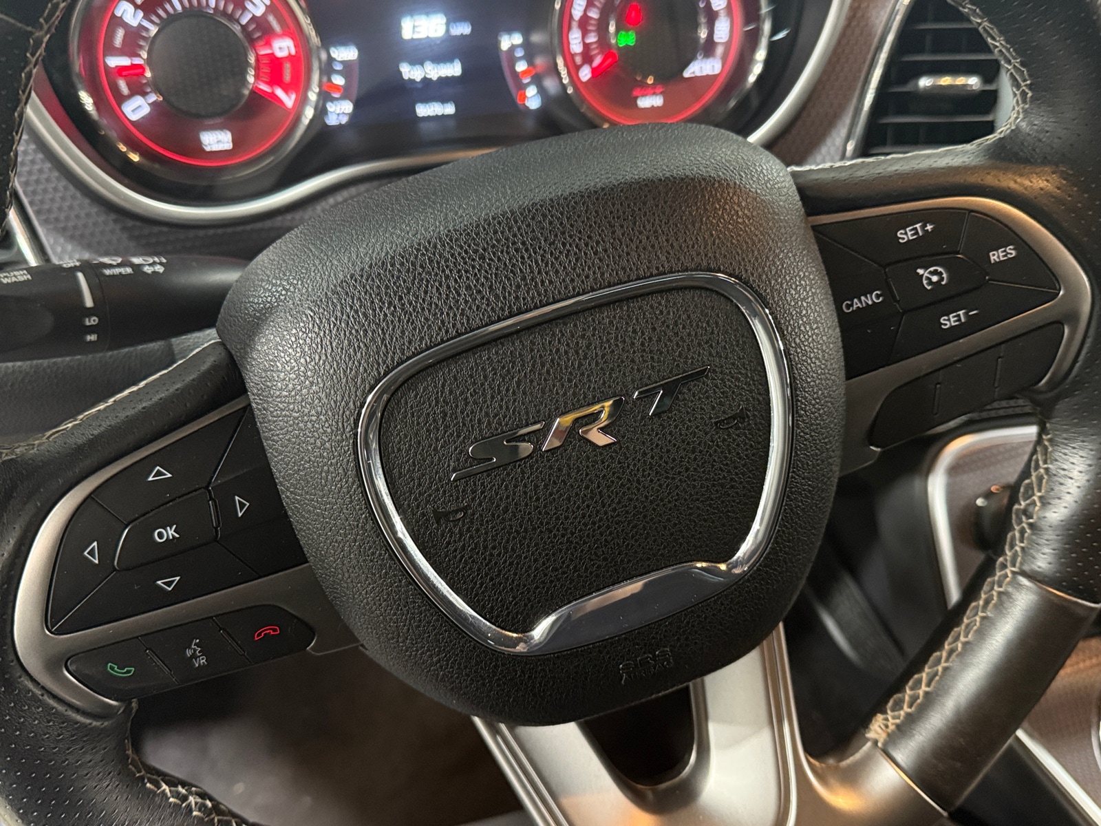 Thumbnail: 2016 Dodge Challenger - 4