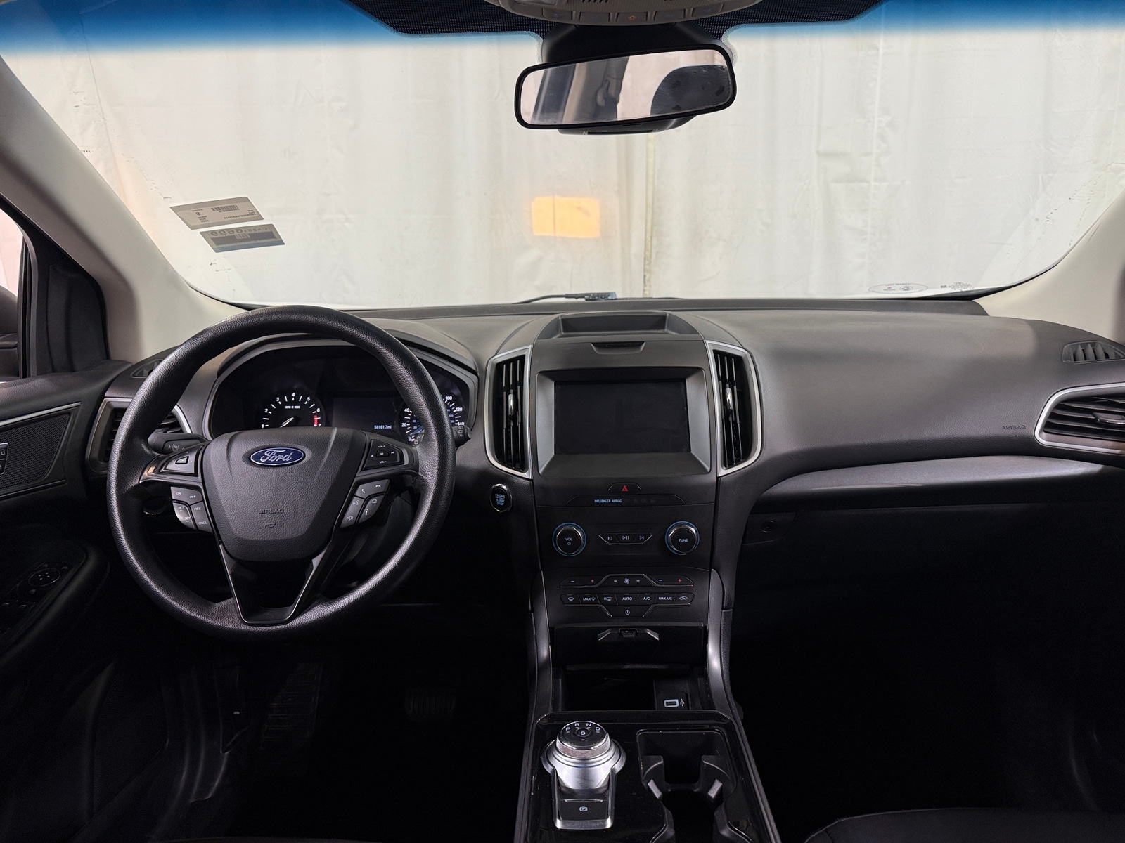 Thumbnail: 2020 Ford Edge - 3